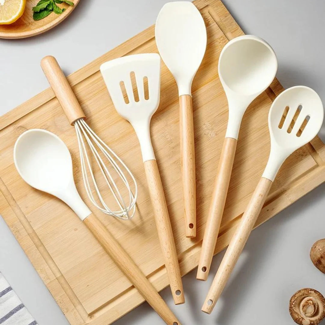 Pratinea™ Utensil Essentials
