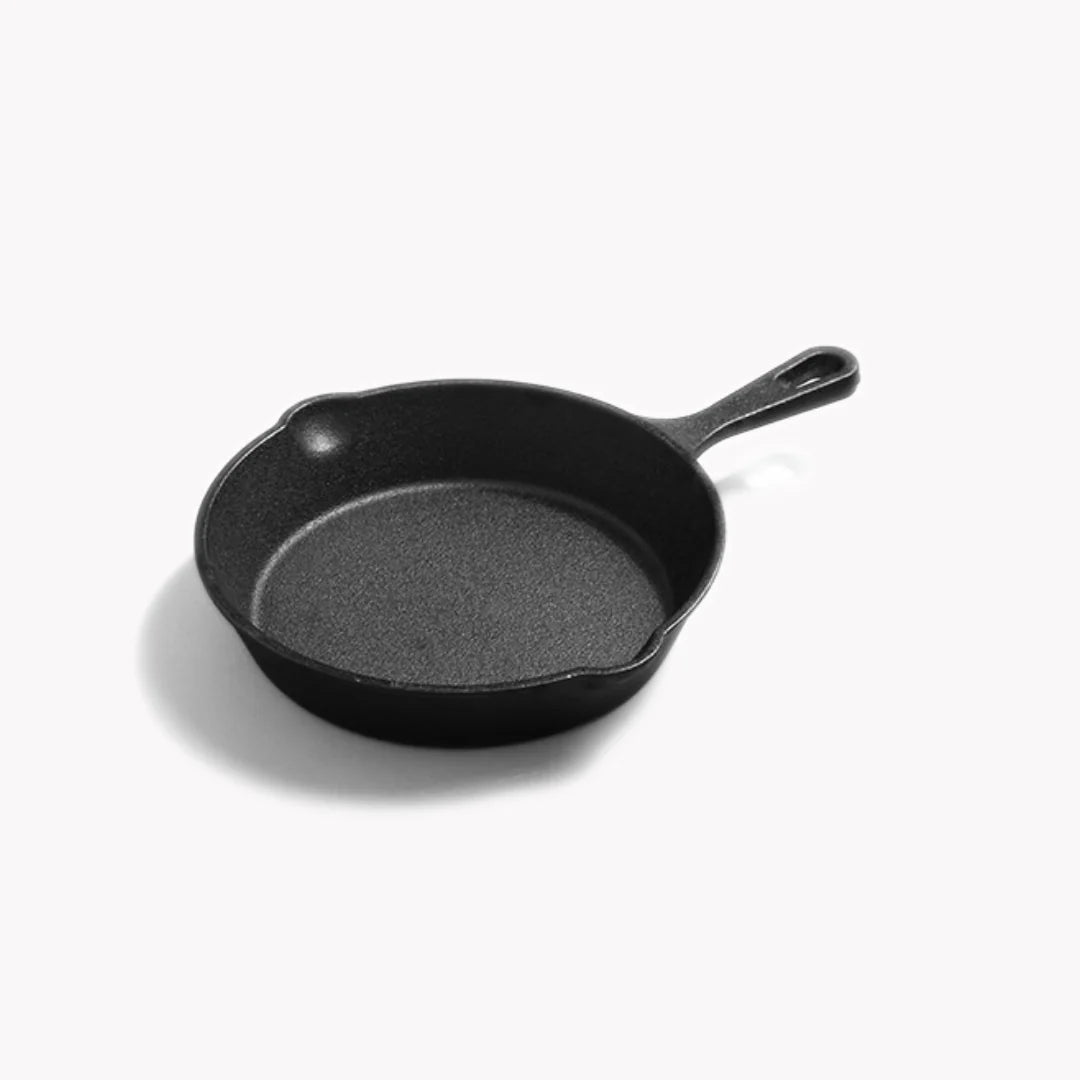 Pratinea™ Cast Iron Skillet