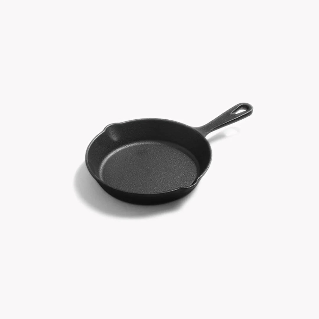 Pratinea™ Cast Iron Skillet